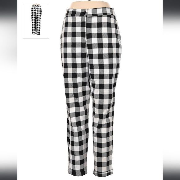 Nasty Gal Pants - Buffalo Plaid Casual Pants